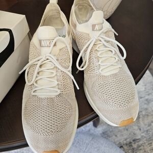 Nike Air Zoom Miriah Flyknit